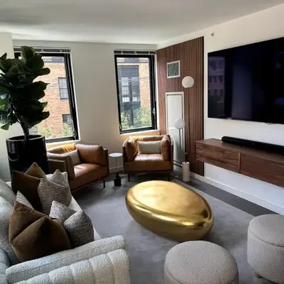 NEWLuxe 2bd2ba w Pool & More