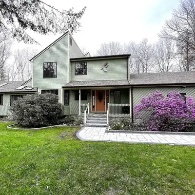 The Woodridge Retreat