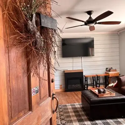 The Cabins at Walnut Grove-minutes from Hunter and Windham