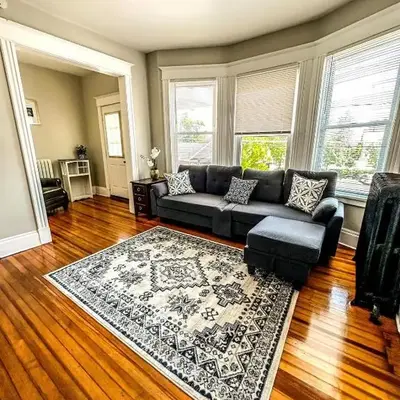 The Red House Albany NY 4 Bedroom Private Apartment