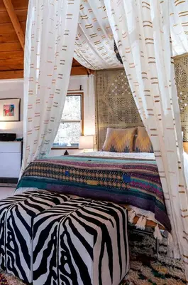 Gallery image of Enchanting Yurt Rental with a Cozy Fireplace for a Catskills Weekend Getaway in Roxbury
