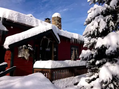 Gallery image of Luxury Open Floor Plan Studio Rental in Nine-Acre Sculpture Garden in the Adirondacks in Wells