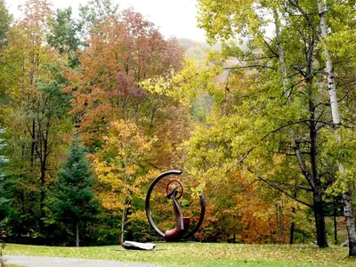 Gallery image of Luxury Open Floor Plan Studio Rental in Nine-Acre Sculpture Garden in the Adirondacks in Wells