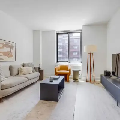 Blueground LIC pool wd nr Gantry Park NYC-1845