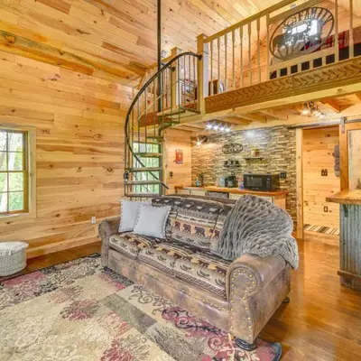 Escape to Nature Secluded McDonough Cabin!