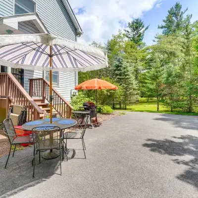 1 Mi to Hunter Mtn Cozy Unit on 6-Acre Property!