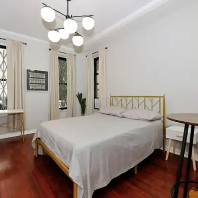 Cozy Studio Near Central Park