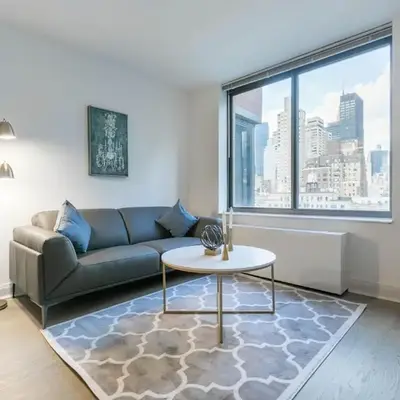 Fully Furnished 1BR in Murray Hills