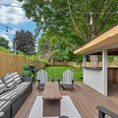 Charming Family Saratoga Home Walk to Track & Downtown