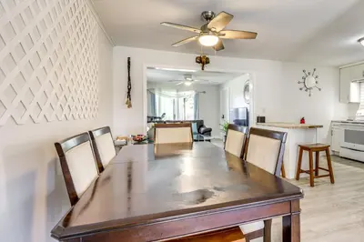 Gallery image of 10 Mi to Hartford Family Home with Yard in Manchester