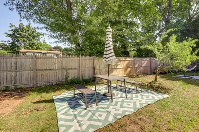 Gallery image of 10 Mi to Hartford Family Home with Yard in Manchester