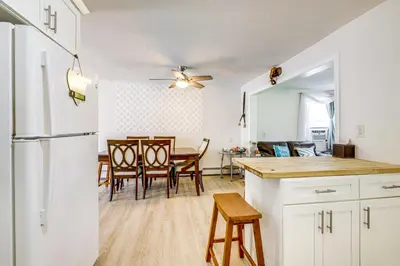 Gallery image of 10 Mi to Hartford Family Home with Yard in Manchester