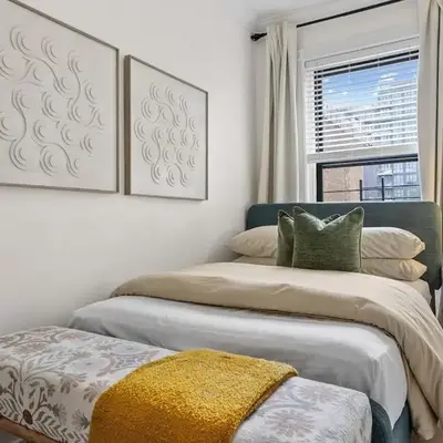 3BR Brownstone near Subway & Columbia Uni