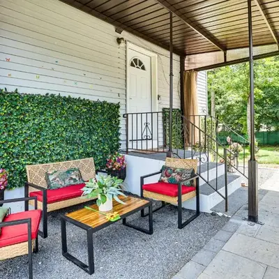 2 Mi to The Marketplace Spring Valley Apartment
