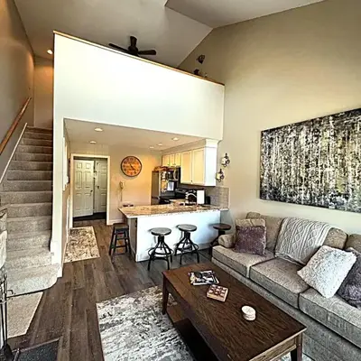 Luxury Jiminy Ski On Off Village Ctr Condo Sleeps4