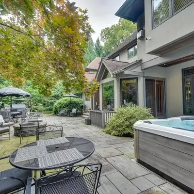 Hot Tub