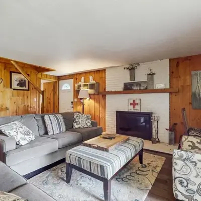 Ski Haus Retreat - Unit A