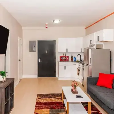 Central Albany Apartment Private Unit Near Capitol and Empire Plaza