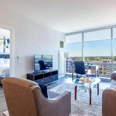 Luxury Apartment in Stamford - Gym & Pool Access