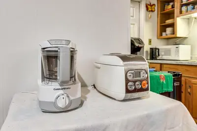 a blender sitting on top of a counter in a kitchen at 2 Mi to NYC Train WFH-Friendly Greenwich Apt! in Greenwich