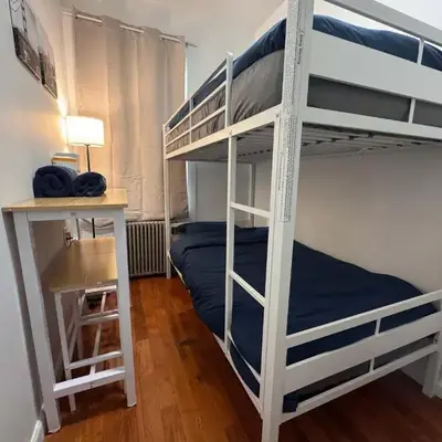 Room in Chelsea 2 with Kitchen - Shared Bathroom -5th Floor Walk-UP