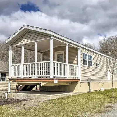 Cottage Complex Close to Ski Adventures