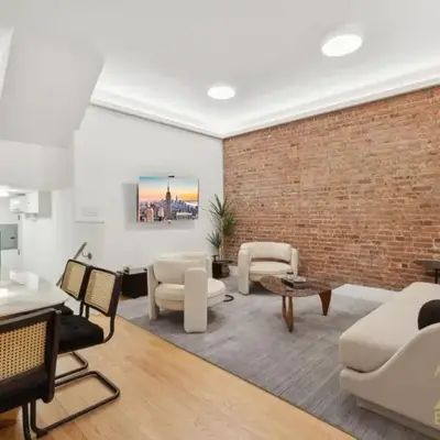 Spacious 1-Bedroom Retreat Near Central Park