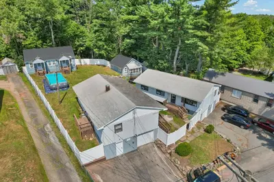 an overhead view of a house with a yard at Highland Estates, 5 Private Units for 1 Group! in Monticello