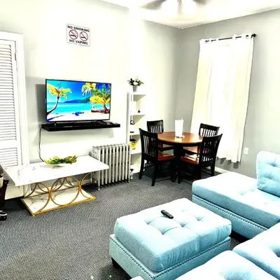 3 Bedrooms Huge Apt in LIC