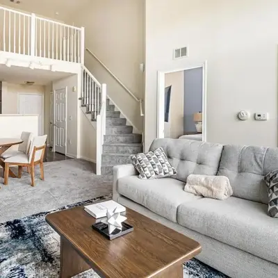 Landing Stunning 2BD Gym
