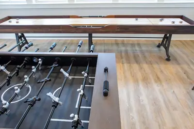 a ping pong room with a ping pong table at Landing Spectacular 2BD Yoga Studio Game Room in Vernon