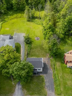 an overhead view of a yard with a house at Skiing Close By! Firepit & Game Room in Prattsville