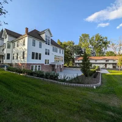 Parkway House Goshen Bed And Breakfast Suite 1