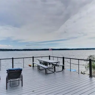Saratoga Lake Boathouse Retreat