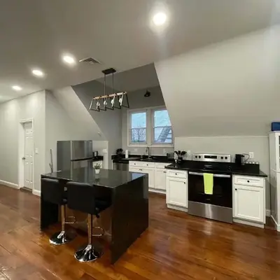 Apartment in Middletown-Wesleyan 301
