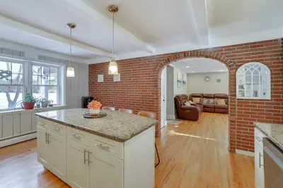 Gallery image of 2 Mi to Talcott Mtn Trails Spacious Family Home in Bloomfield