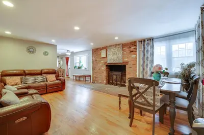Gallery image of 2 Mi to Talcott Mtn Trails Spacious Family Home in Bloomfield