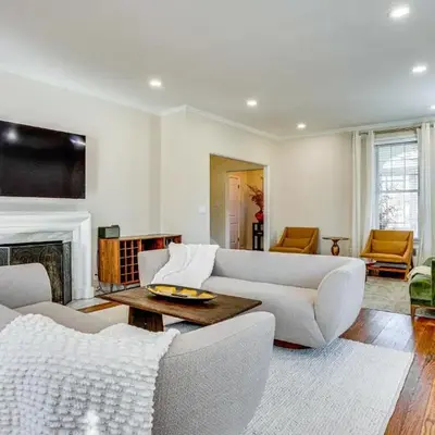 Explore Orange and NYC! Luxury Family Home with Deck