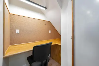 a room with a desk and a chair at Spacious 3 Bed 3 Bath Unit in Upper East Side in New York
