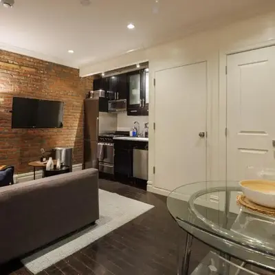 Refined & Stylish Manhattan Haven