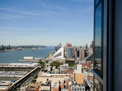 a view of a city from a skyscraper at Global Luxury Suites at Sky in New York
