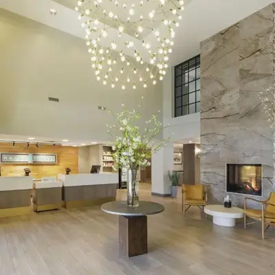 Hotel Trilogy Albany Airport
