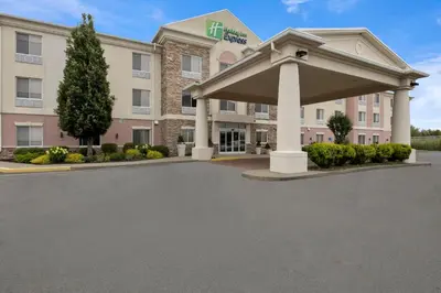 a rendering of a hotel with a parking lot at Holiday Inn Express Hotel & Suites West Coxsackie by IHG in West Coxsackie