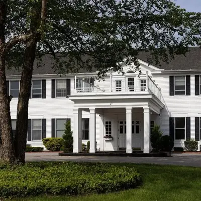 The Litchfield Inn