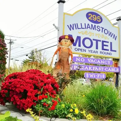 Williamstown Motel