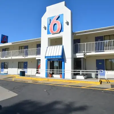 Motel 6-Chicopee