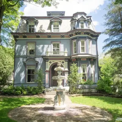 The Bevin House B&B