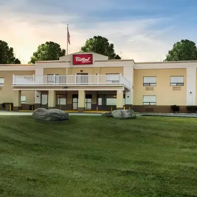 Red Roof Inn & Suites Newburgh - Stewart Airport West Point