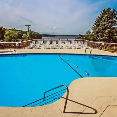 Tanglwood Resort