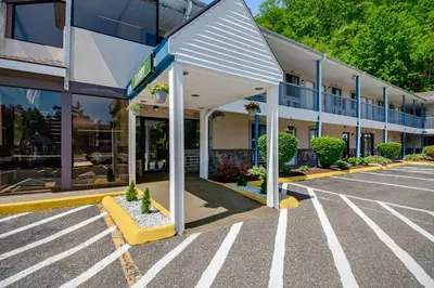 an empty parking lot in front of a hotel at Americas Best Value Inn Torrington, CT in Torrington